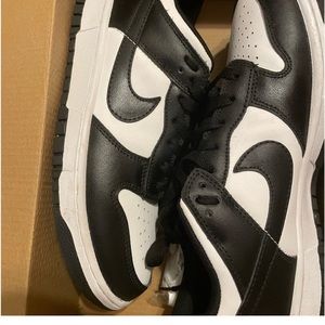 Panda dunks W8.5/M6.5